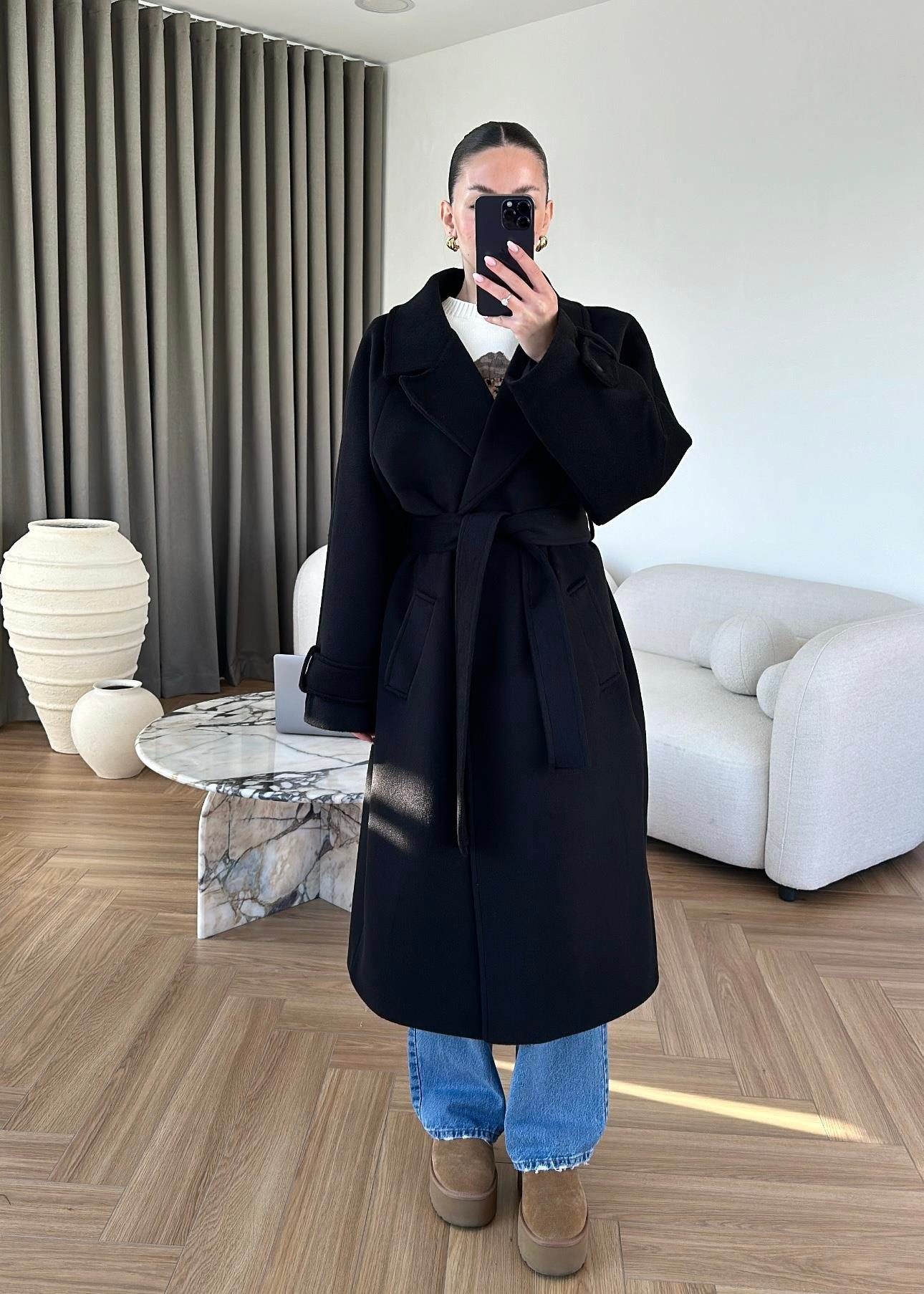 İki Düğmeli Kuşaklı Kaban SİYAH