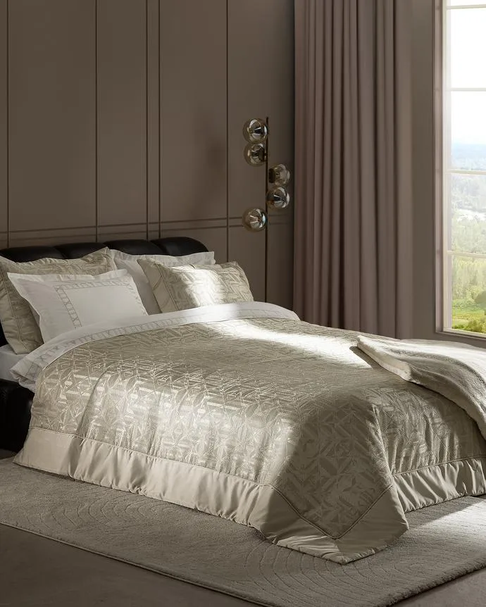 Yvoire 8 Parça Çeyiz Seti - Bej